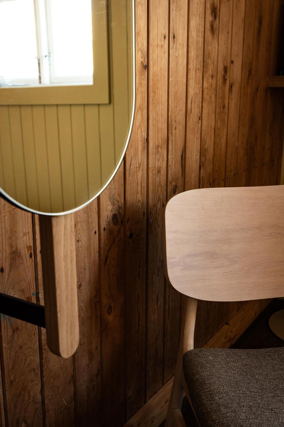 Skata Boutique Hotel Henningsvær Buitenkant foto