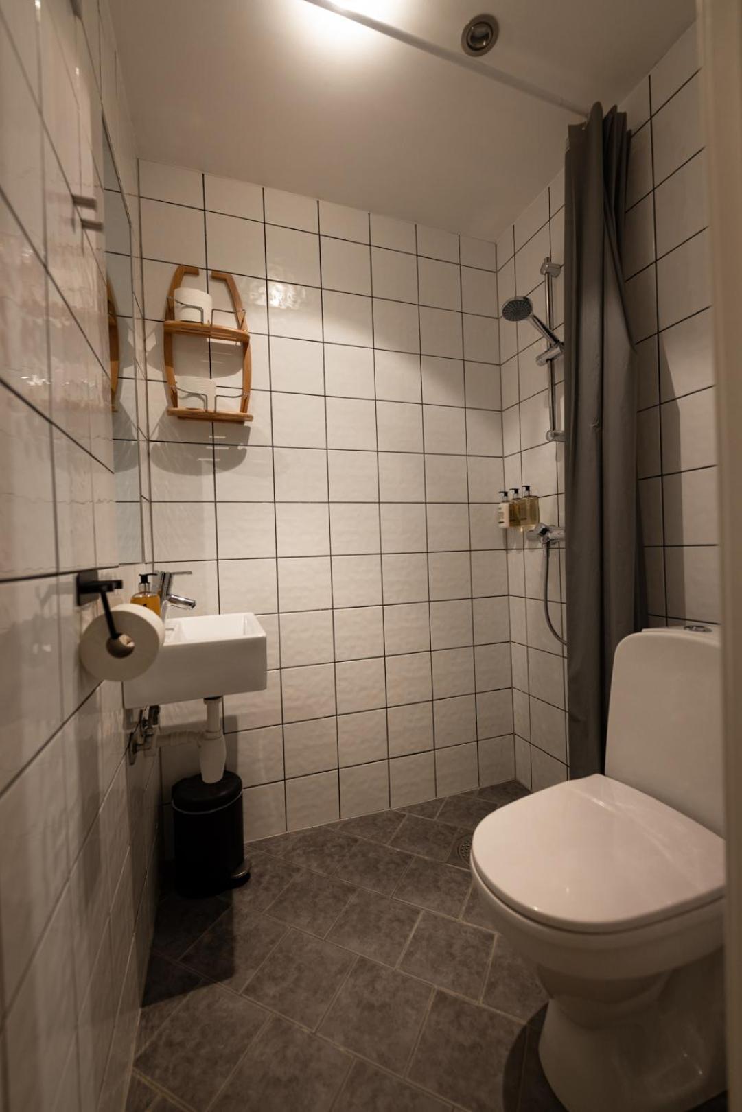 Skata Boutique Hotel Henningsvær Buitenkant foto